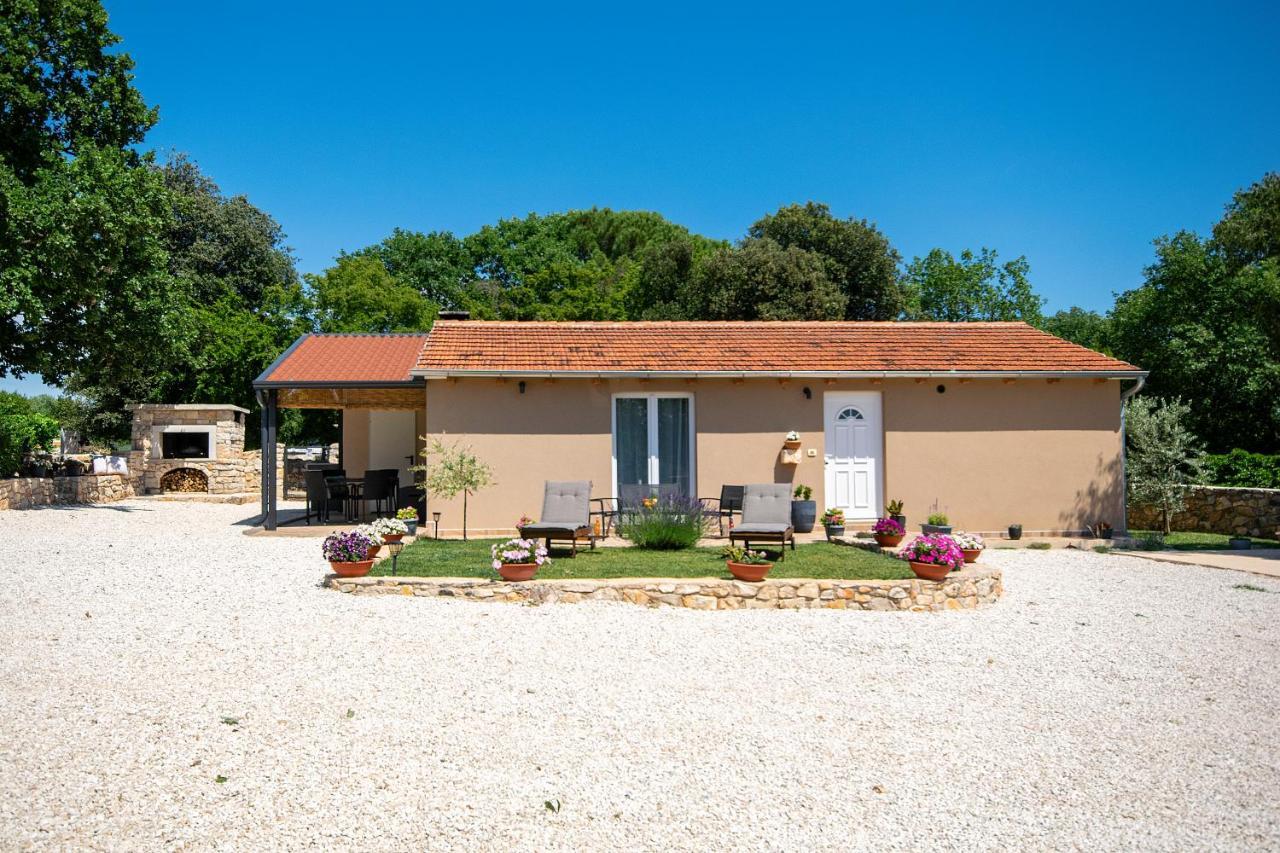 Old Oak Holiday House Villa Rovinj Eksteriør billede